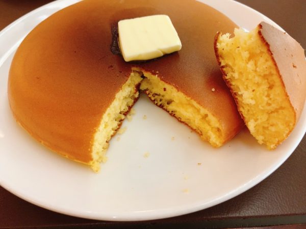 ウエストのホットケーキはの王道のシンプルなホットケーキ