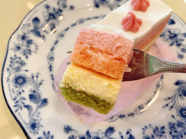 【ドトール】ふんわり香る 桜のケーキ