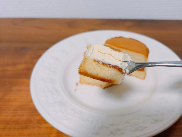 【セブン】７プレミアムキャラメルバターマドレーヌサンドを実食！