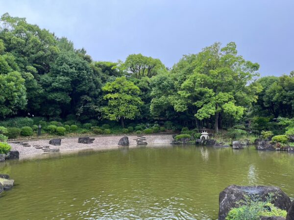 日本庭園 「見浜園」